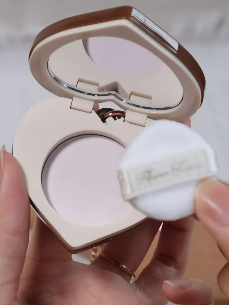 Afbeelding 7: Flower Knows Pearl Shell Aardbei Cupido Matte Gemengde Kleur Geperst Poeder met Bladerdeeg Oliecontrole Langdurige Make-up Instelling