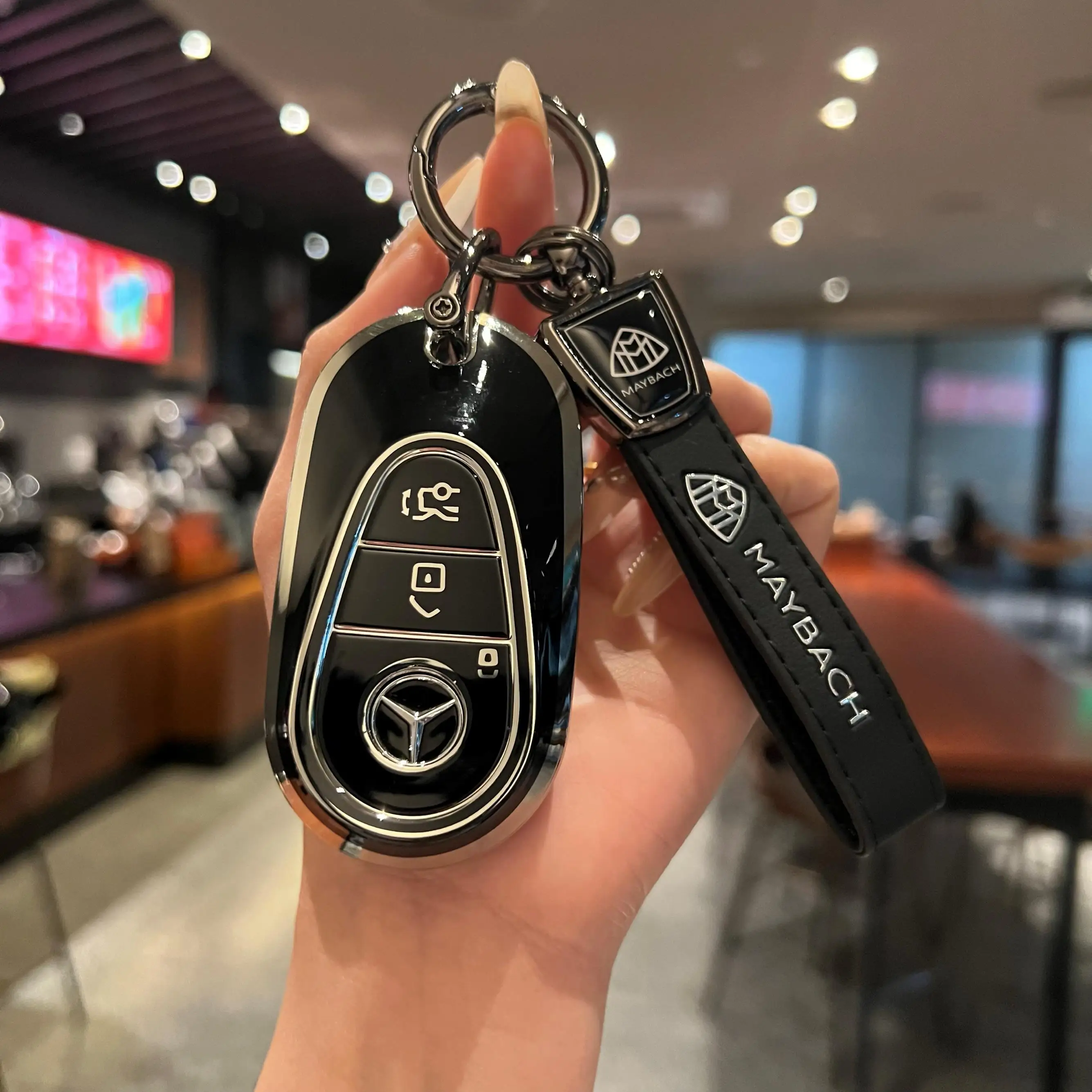 New TPU Car Smart Key Case Cover Shell Fob Holder For Mercedes Benz C E S Class GLC W206 W223 W214 E300 C260 C300 S450 S500 S400