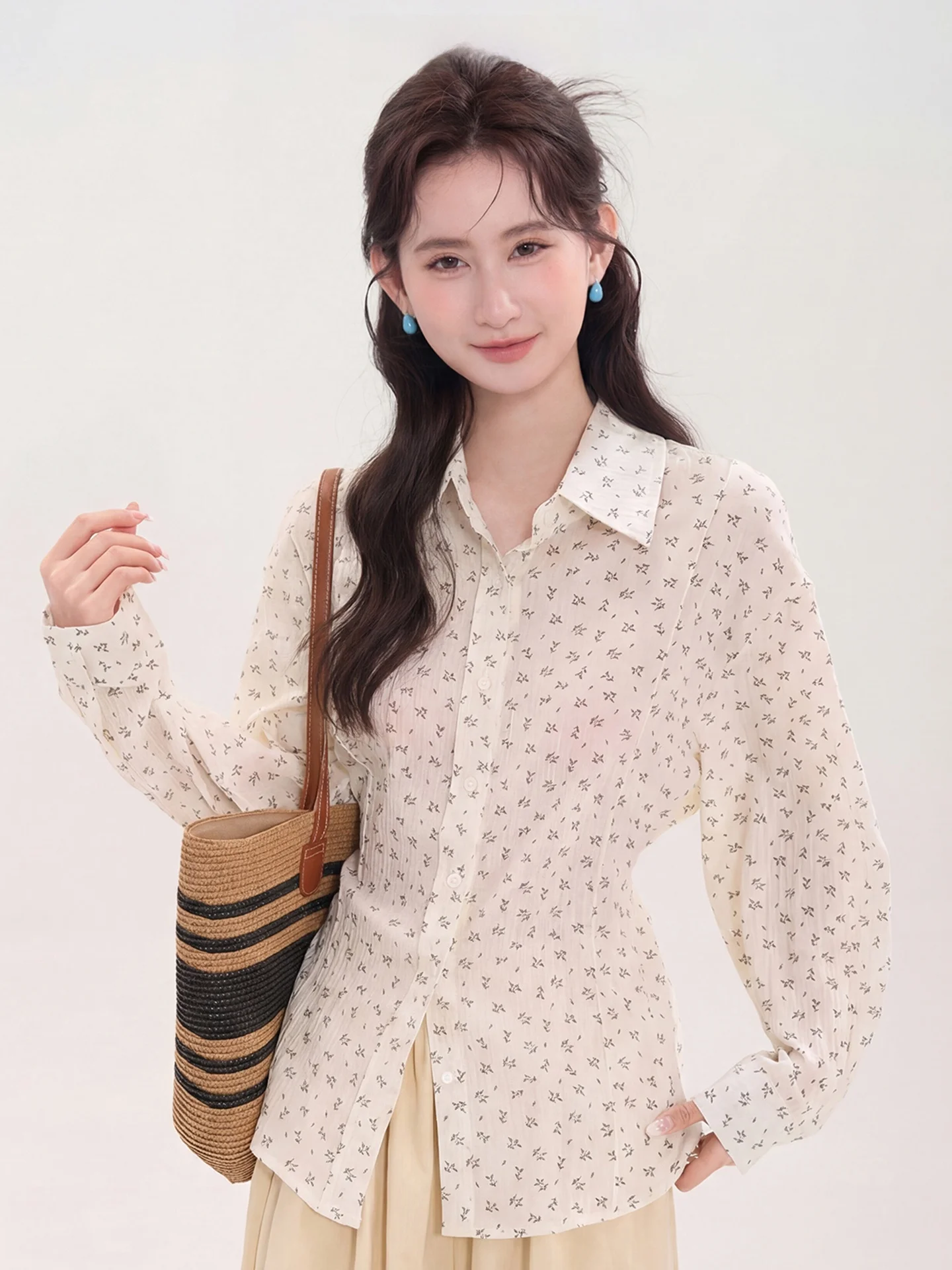 

Женская дышащая хлопковая рубашка с длинным рукавом в стиле принцессы с цветочным принтом и точечным узором, коллекция Весна-Лето Heme Window