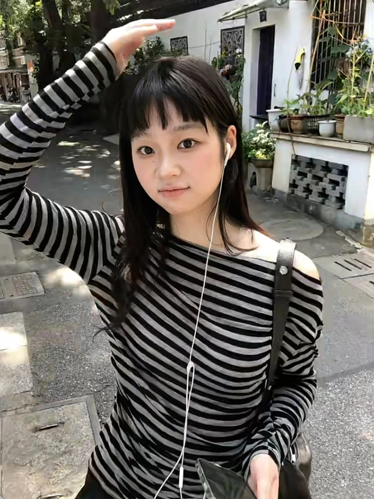 Thumbnail 3 - #33 Best Classic Striped T-Shirts to Buy In 2026