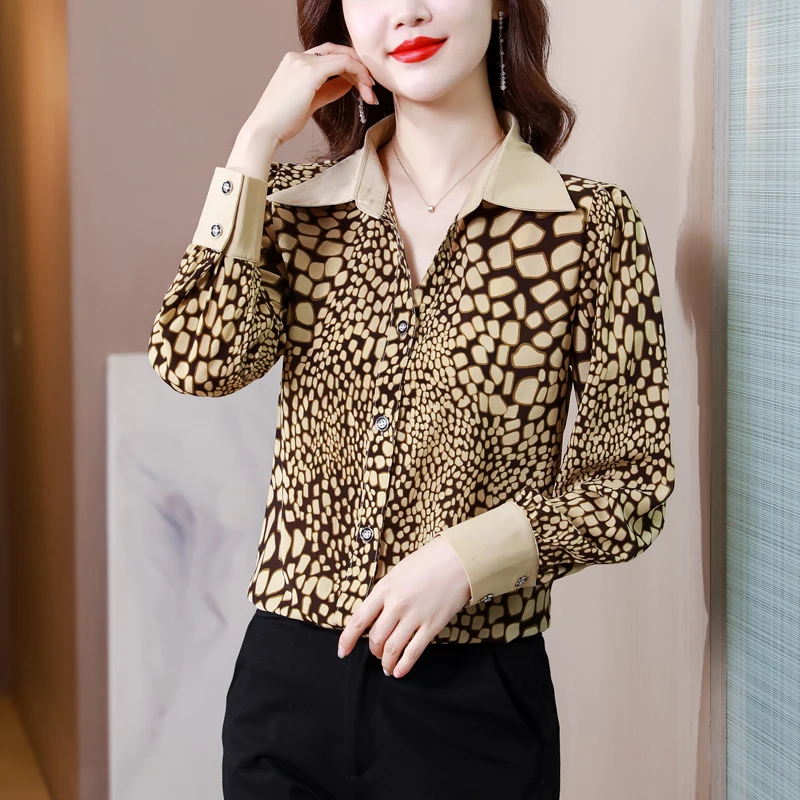 Elegant Leopard Print Button-Up Women Shirt Long Sleeve Turn-Down Collar Female Tops 2024 Autumn Fashion Commuter Blouses