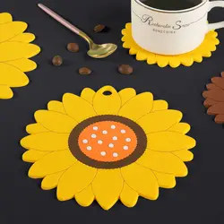 PVC Sunflower Hot Pot Holder Anti-Slip Cup Coasters Bowl Tableware Mat Heat Resistant Pan Pad for Countertop Kichen Accessories