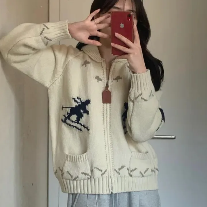 

Шикарный осенне-зимний свитер с вышивкой для лыжного человека, универсальный простой открытый кардиган, топ для молодежи