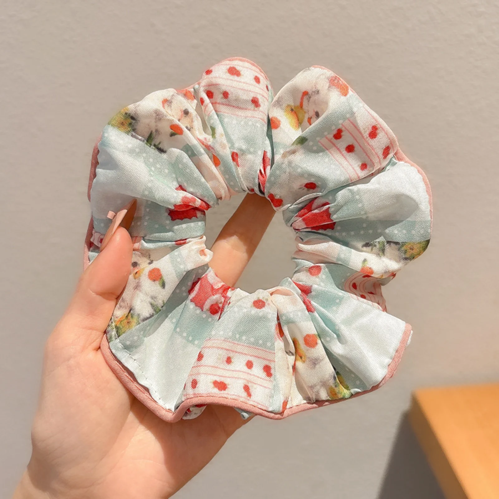 

Vintage Fashion Scrunchies for Women, Floral Bowknot Elegant Hair Ties, Daily Ruffled Hair Accessories for Girls Ponytail Holder
