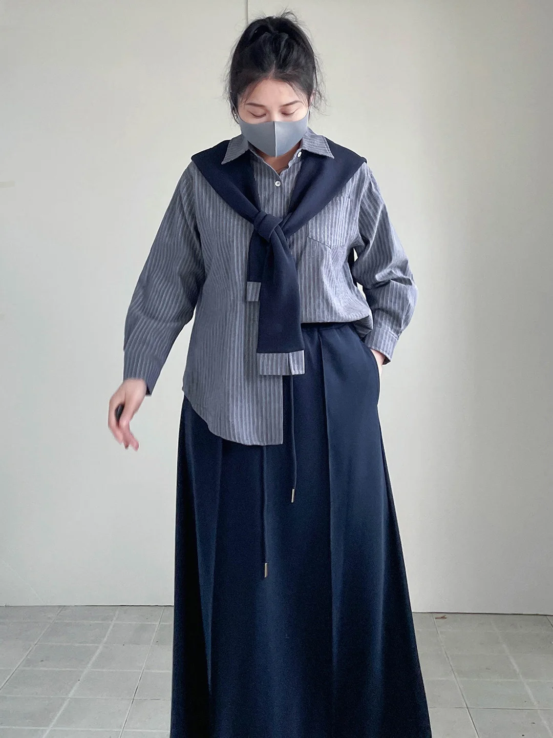 

Модный комплект больших размеров: свободная блузка с длинным рукавом и длинная юбка для женщин, весенний сезон, высокая талия, А-силуэт