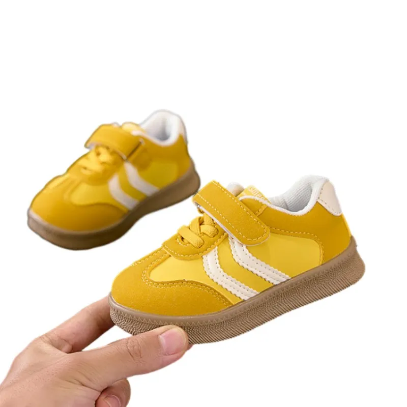 

Children's sports shoes spring summer 2026 retro style single mesh breathable casual shoes boys girls soft soled panel shoes