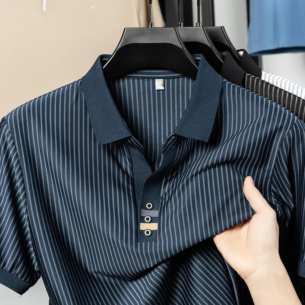 Summer new men's short sleeved T-shirt, middle-aged and young men's vertical striped half sleeve scissor lapel T-shirt