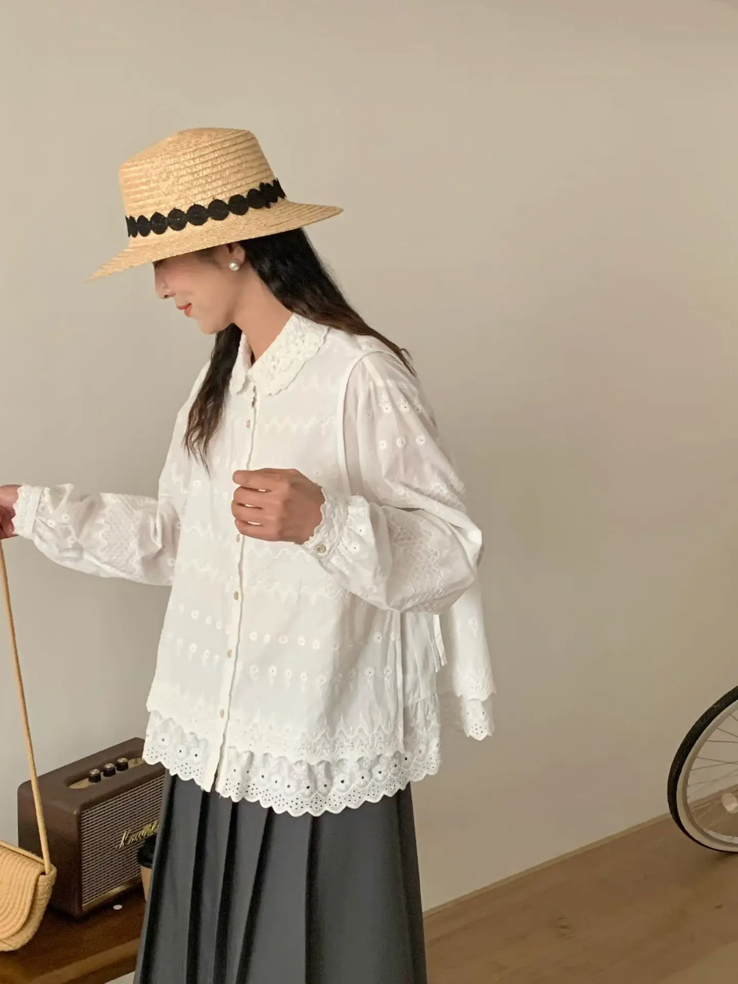 

Sweet Floral Hook Long Sve Loose Fit Women's irt Casual Sle Fake Two-Piece Cotton Material Slimming Effect Pure Color