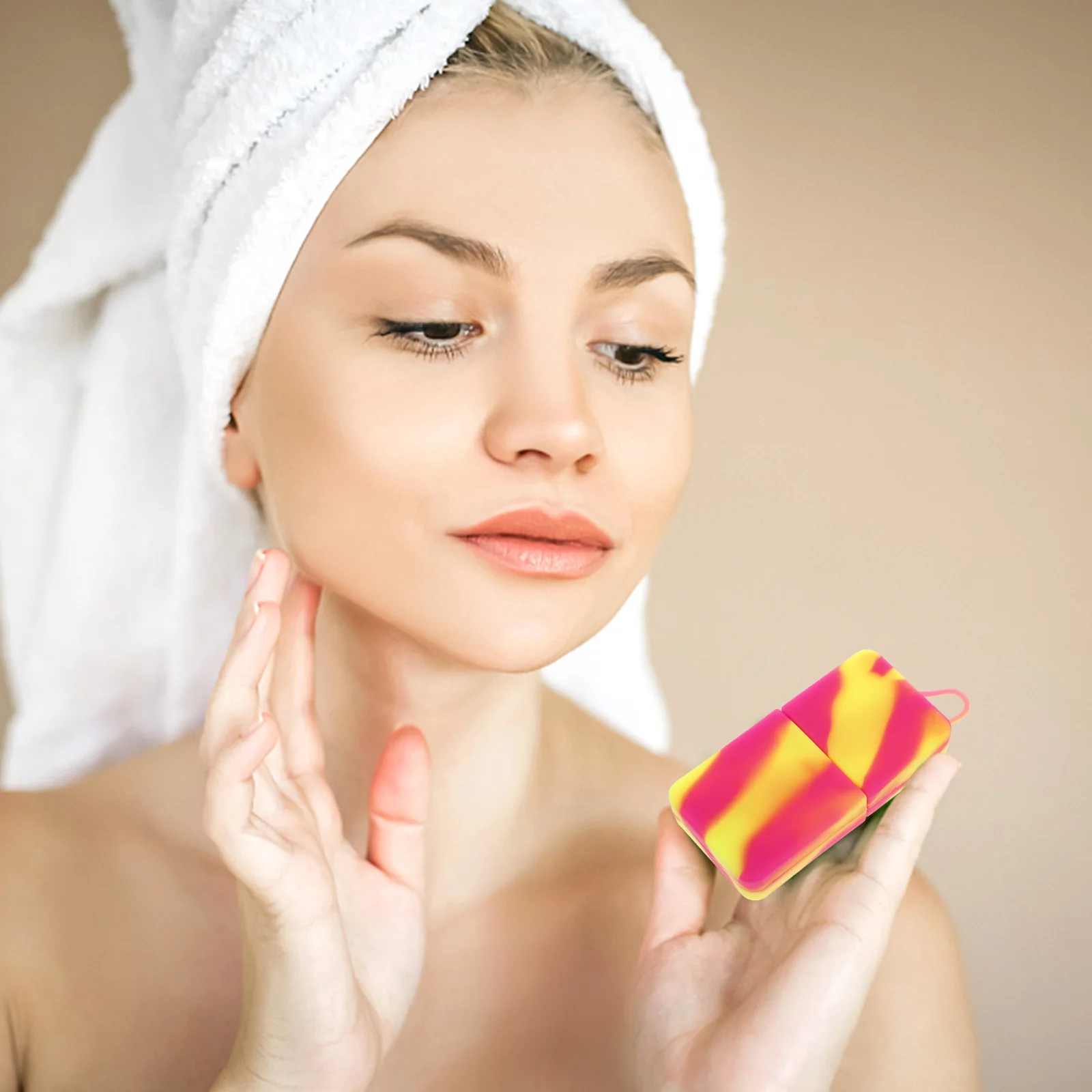 Rodillo Facial para terapia de hielo, herramienta portátil de masaje Facial de silicona para el cuidado de los ojos, dispositivo multifuncional para el cuidado de la piel