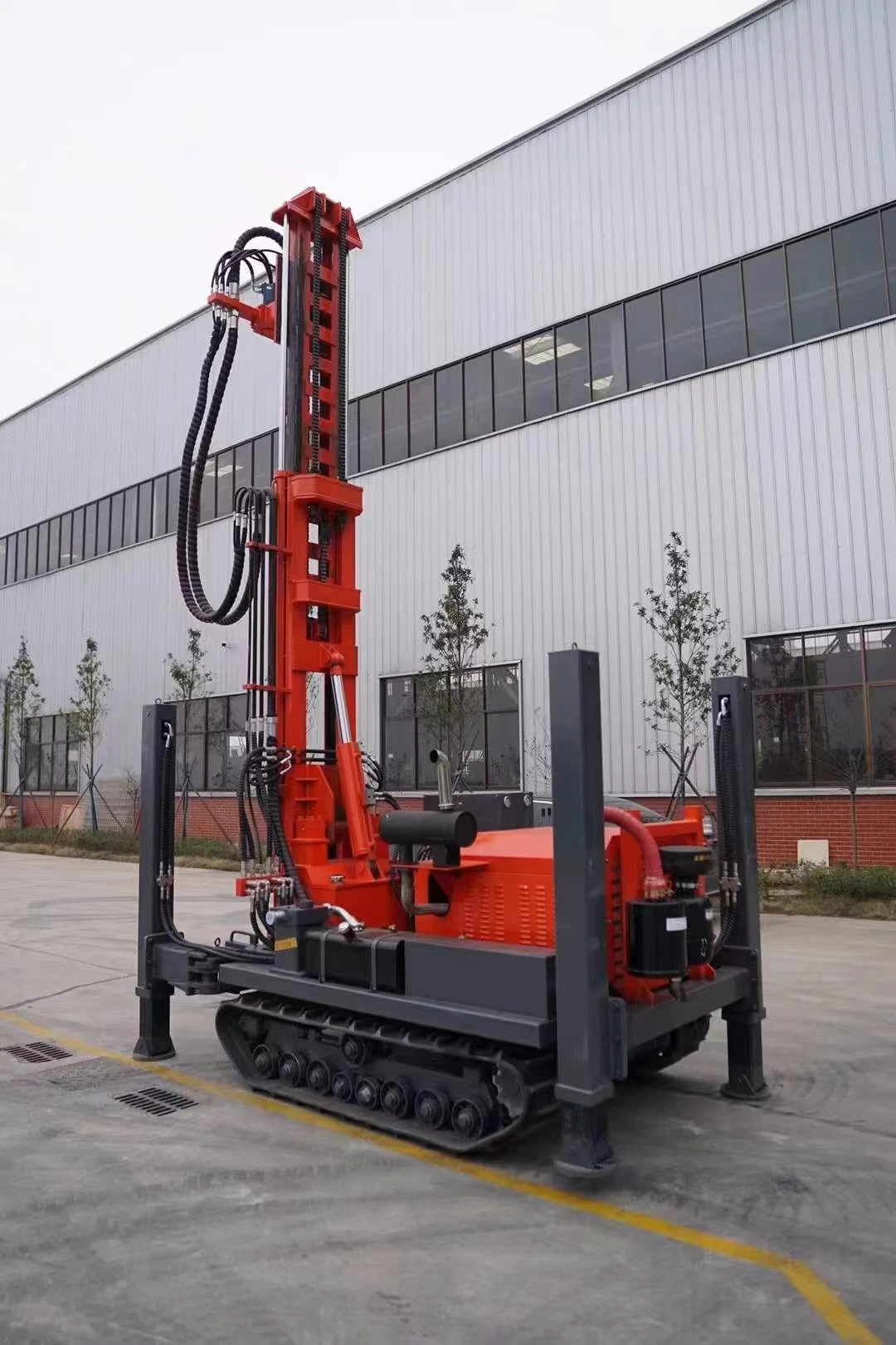 Impianto di perforazione per pozzi d'acqua da 2025200 m Impianto di perforazione per pozzi d'acqua in vendita Impianto di perforazione idraulico per pozzi d'acqua