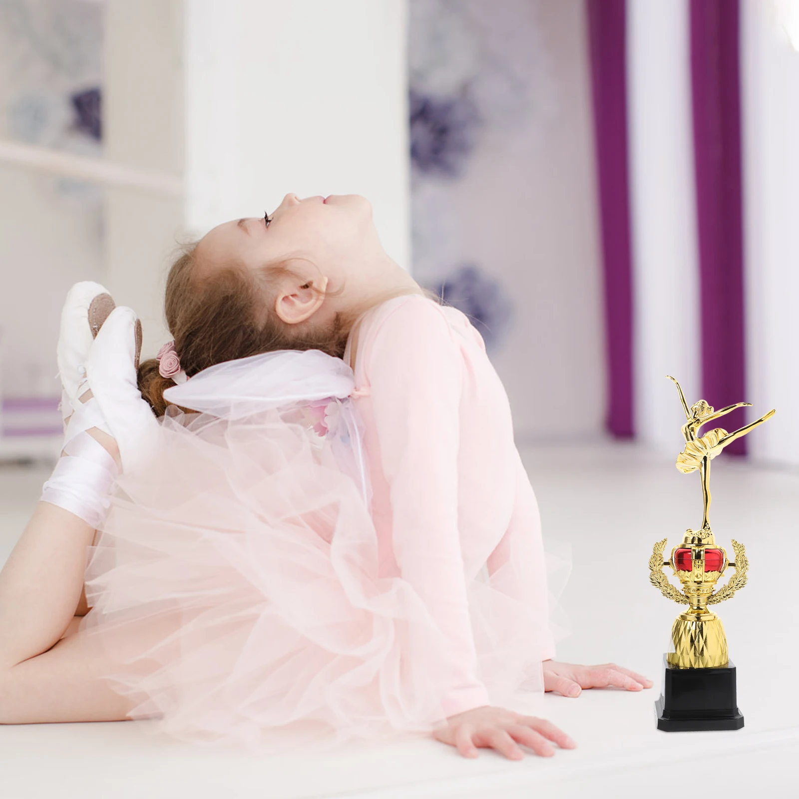 

Ballet Trophy Dance Dancing Girl Trophies for Performers Participation Cup Plastic Trophiesdance s Best Dancer