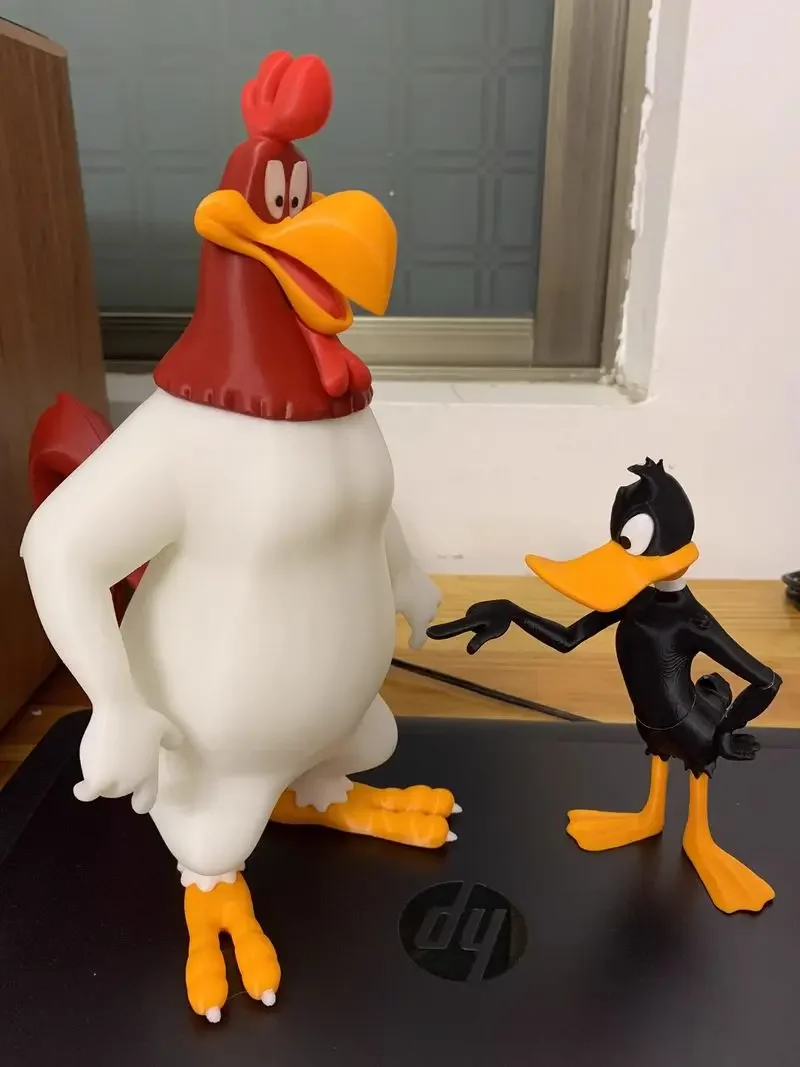 

New In Stock 3D printing Warner Bros. Leyi Tong Daffy Duck and Laiheng Chicken Action Figure Model Toys Gifts