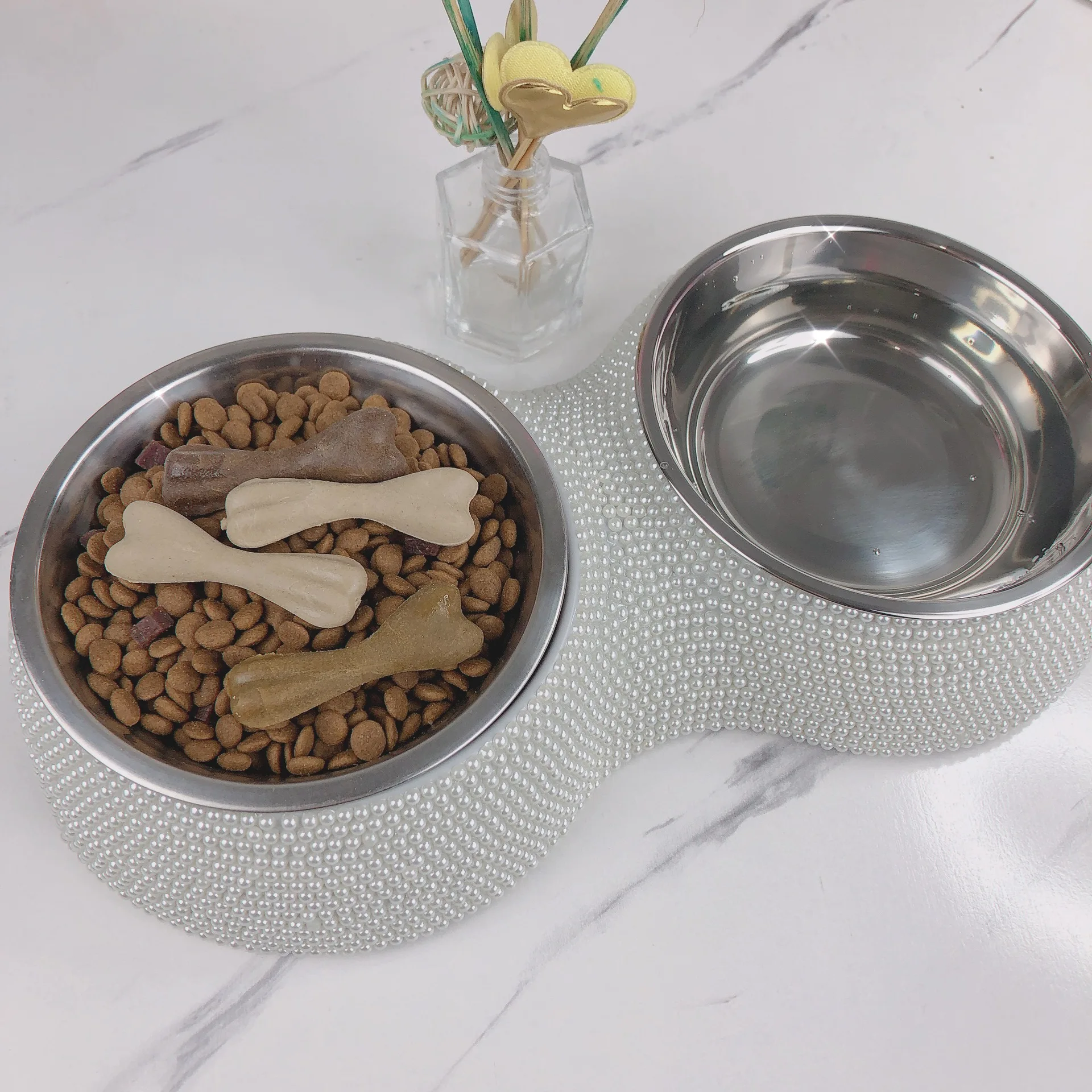 

Sparkling Pet Cat Dog Bowl Pets Feeders Crystal Rhinestones Stainless Steel Double Dog Cat Food Bowl Pet Supplies Accessories
