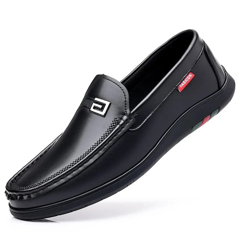 

2026 New Solid Color Business Casual Shoes for Men Spring Autumn Soft Leather Shoes Male Fashion Light Driving Shoes Man