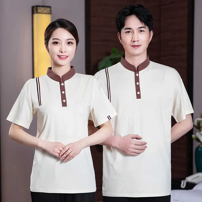 

Women's short-sleeved summer cleaning uniforms for hotel housekeeping, cleaning staff, property maintenance workers, and men's w