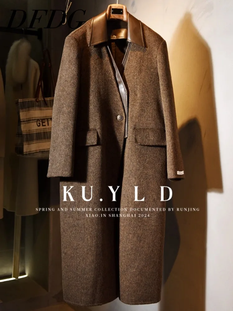 DFDG Abrigo de cuero de mezcla de lana de retales con bloques de Color de diseñador Otoño Invierno 2025 para mujer Abrigo hasta la rodilla con cuello con muescas vintage