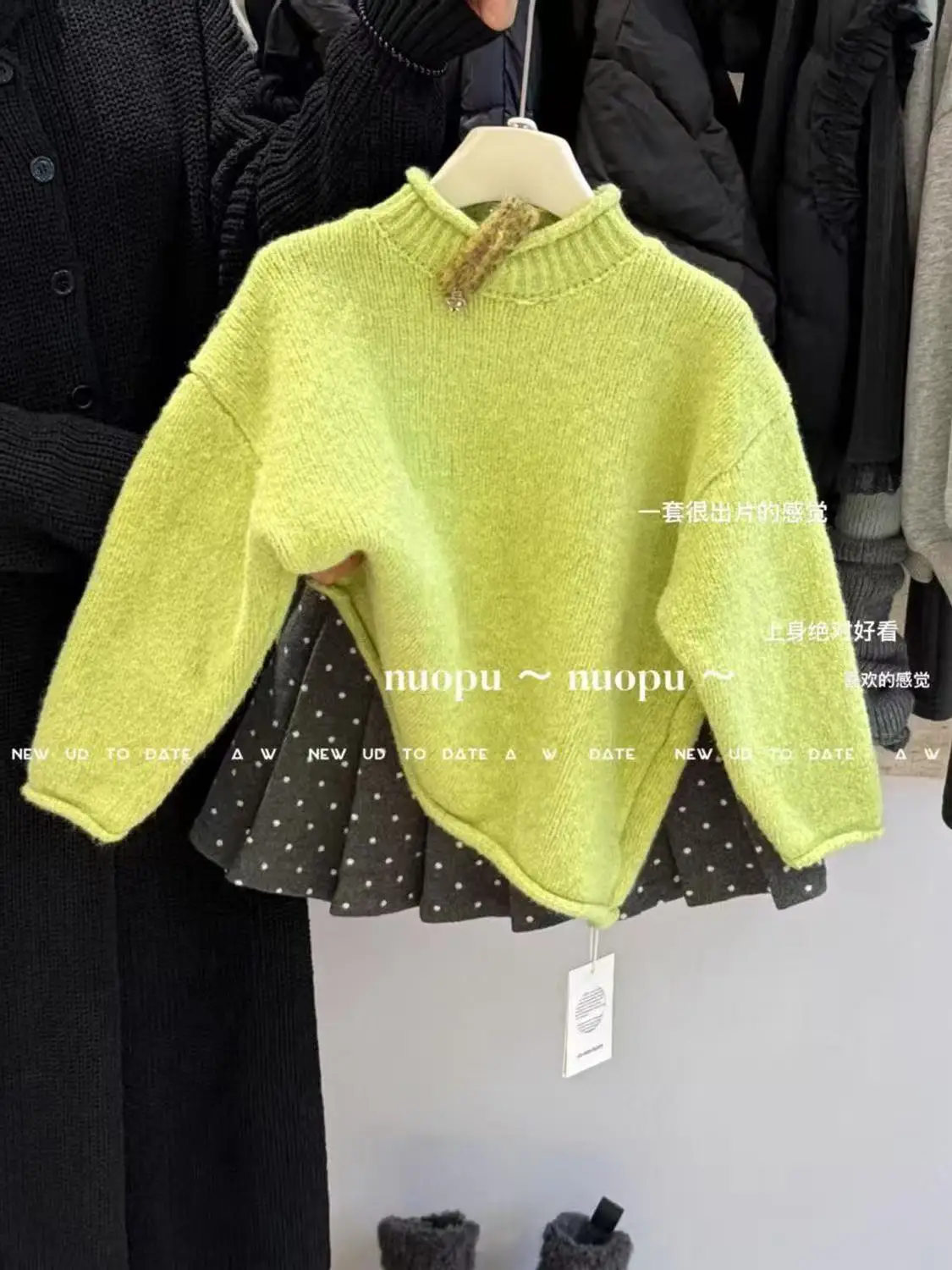 

Girls' Set Autumn And Winter New Children's Half High Collar Knitted Sweater+polka Dot Pleated Skirt Two-piece Set