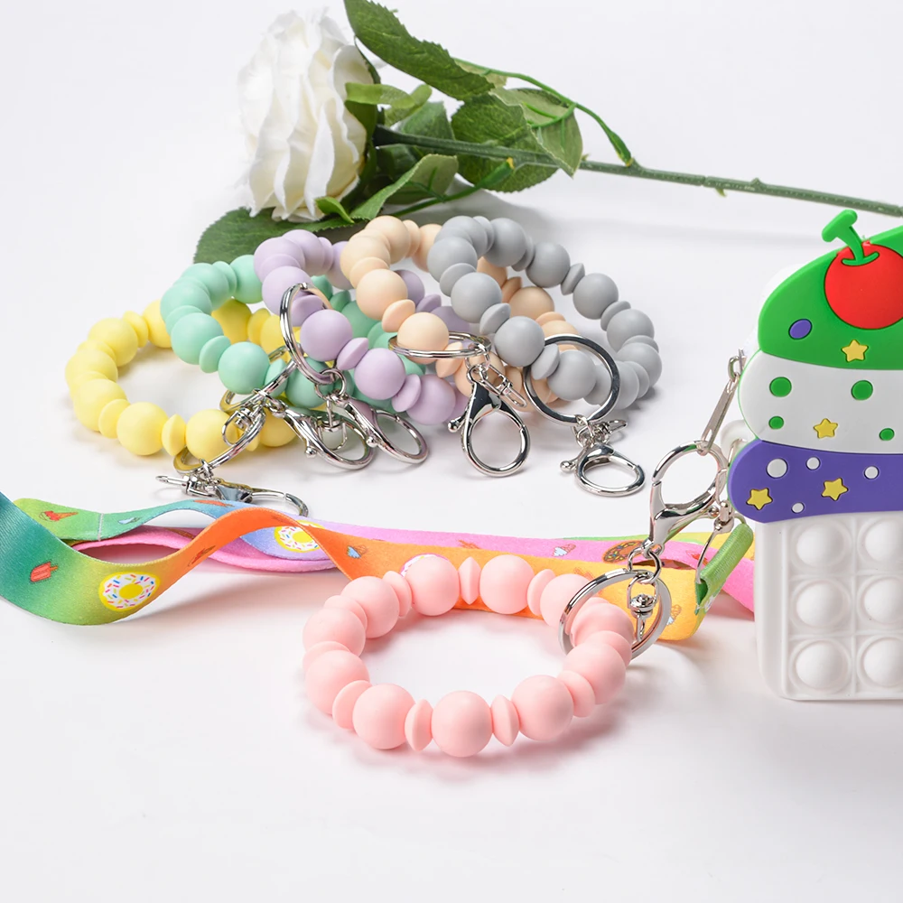 1pcs Silicone Beads Keychain Keyring For Women Wristlet Bracelet Pendant Keychain With Jewelry Accessories