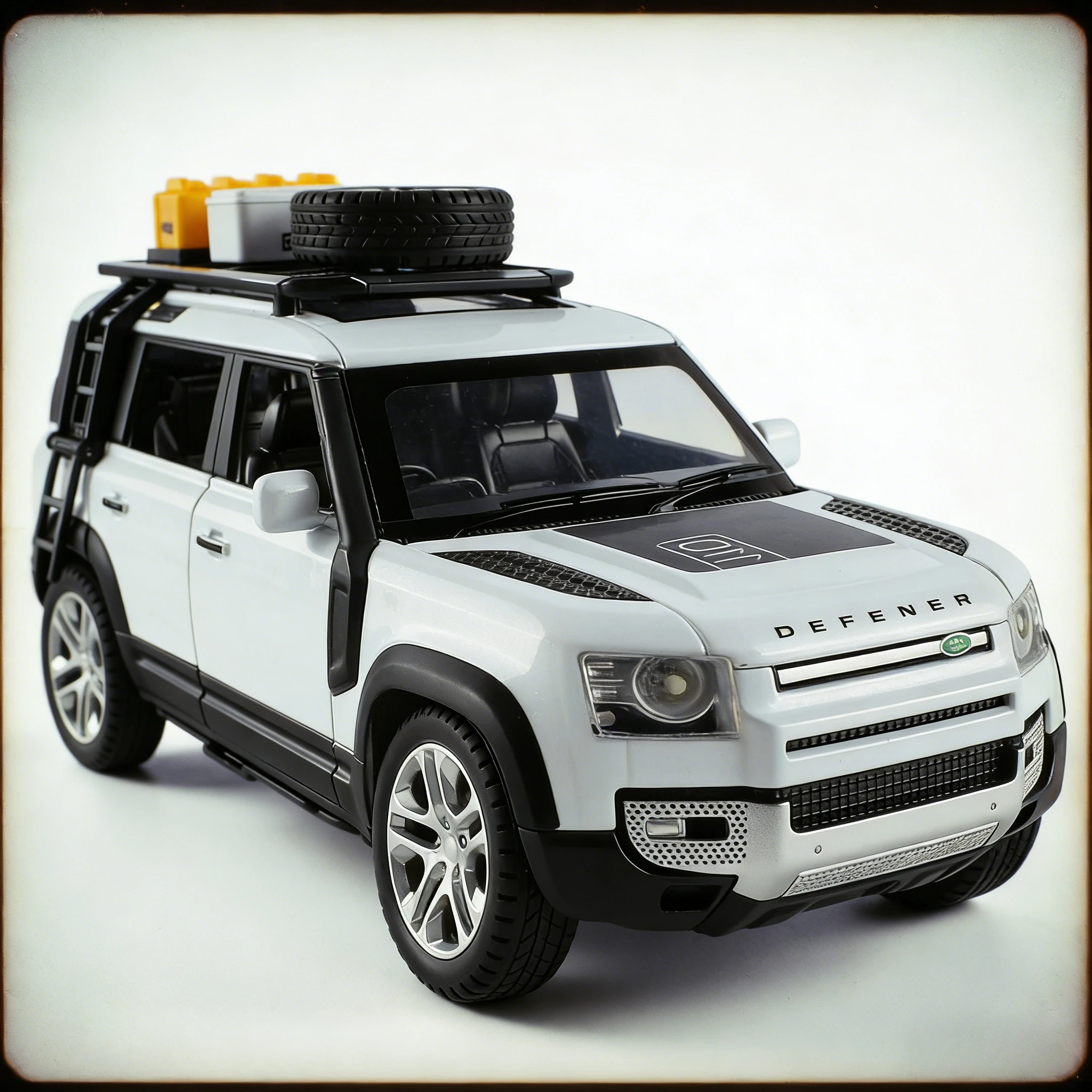 

1:24 Land Rover DEFENDER 110 RANGE ROVER SV Car Model Toy Sound Light Pull Back Vehicle Shock Absorption Cars Living Ornaments