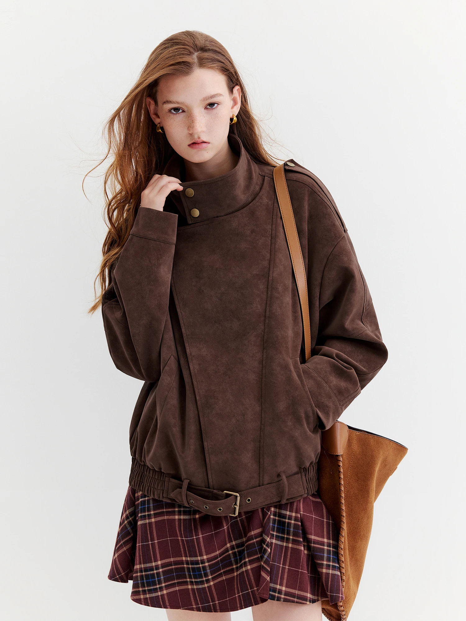 FSLE 2026 Fall Women Retro Faux Suede Short Jacket Stand Collar Asymmetric Front Commute Coat Solid Loose Fit Chic