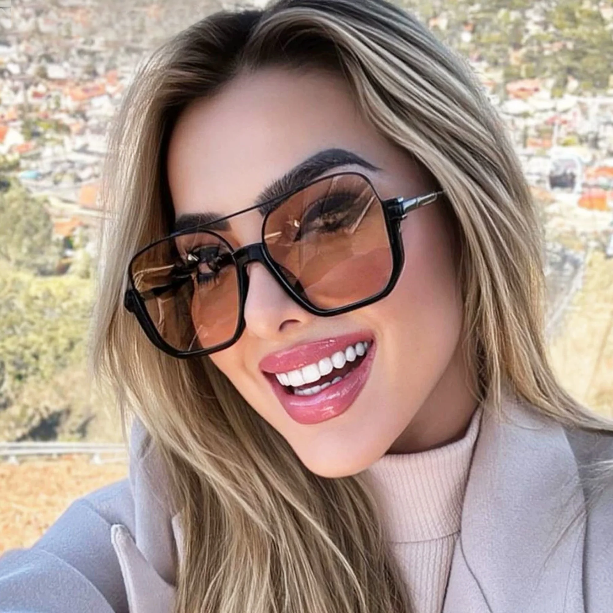 Lunettes de soleil tendance à double pont, monture carrée, surdimensionnées, style rétro pour femme