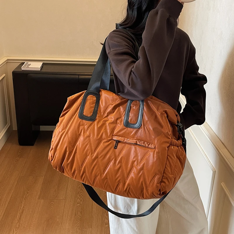 

Women's Lightweight Short-Distance Travel Bags Large-Capacity Sports Fitness Bag Casual Crossbody Luggage Bag Shopping Tote Bags