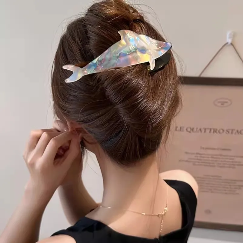 Whale Hairpin Dovet…