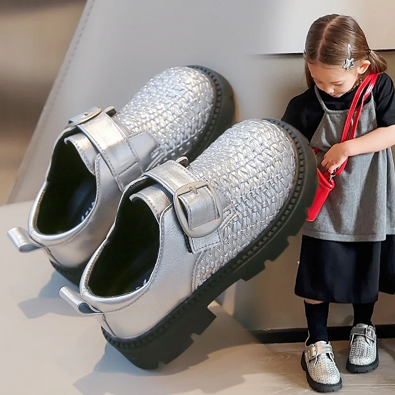 

Весенне-осенняя новая детская модная обувь, лоферы принцессы из искусственной кожи для мальчиков и девочек на низком каблуке, студенческие лоферы на плоской подошве для девочек