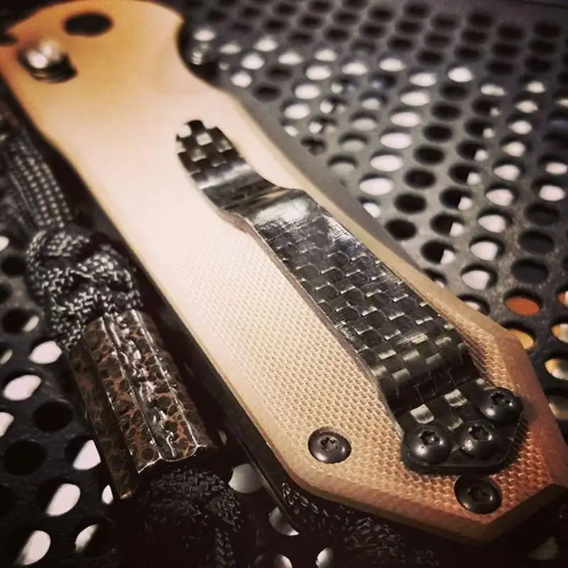 1 peça de clipes de bolso de fibra de carbono: substituição para facas Benchmade 710/Griptilian, Emerson CQC e Spyderco C81