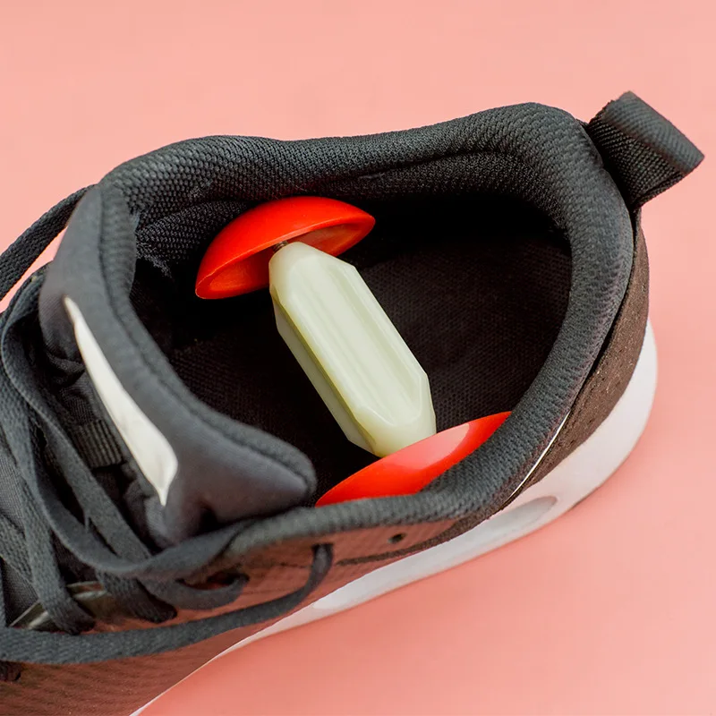 1 paio di mini tutore per scarpe in ABS regolabile estendere barella per scarpe resistente alle rughe alberi per scarpe lunghezza regolabile larghezza per uomo donna