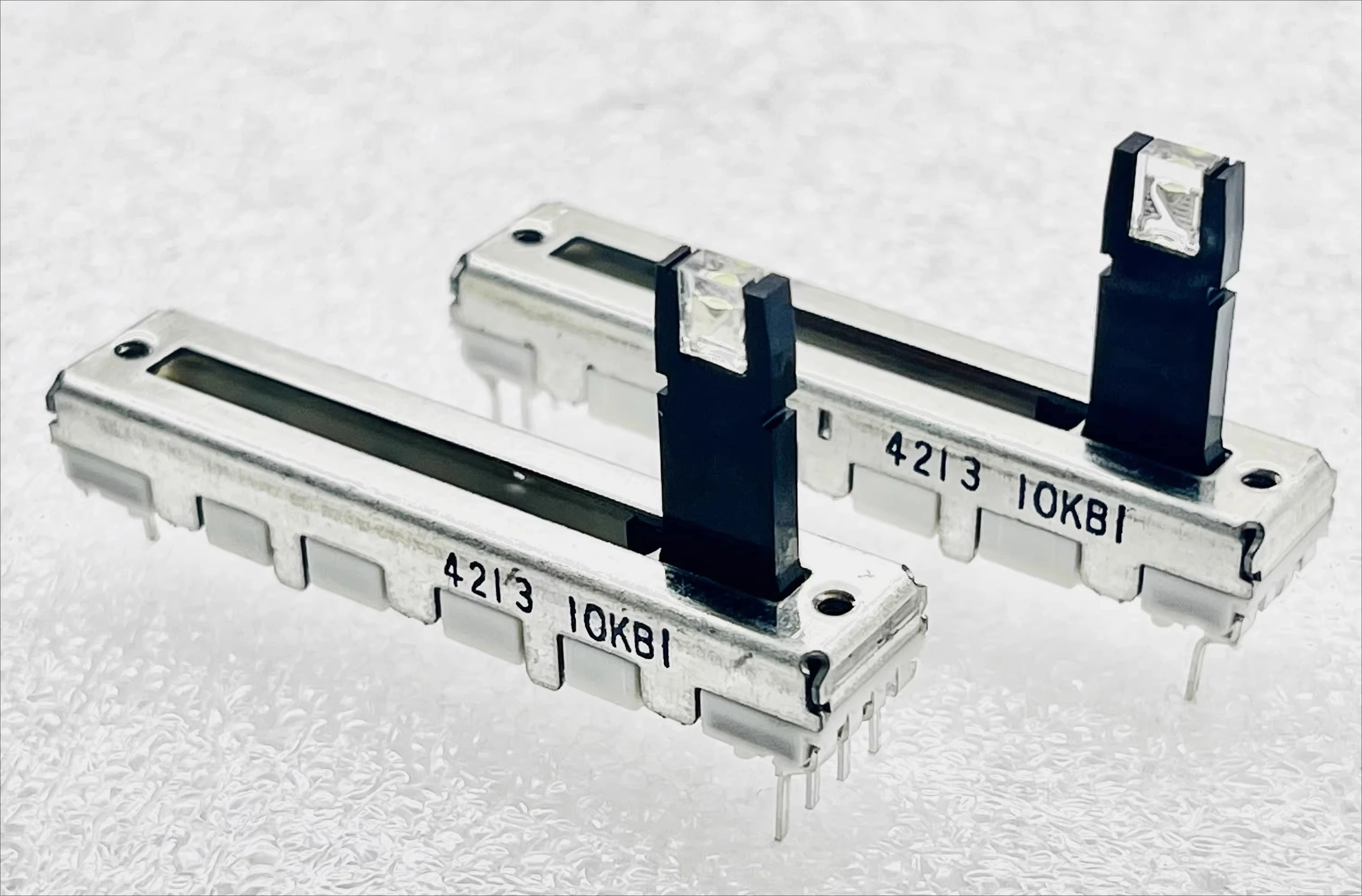 Single 45mm linear slide potentiometer with white led indicator, b10k, center detent shaft, 15mm length, 5pcs