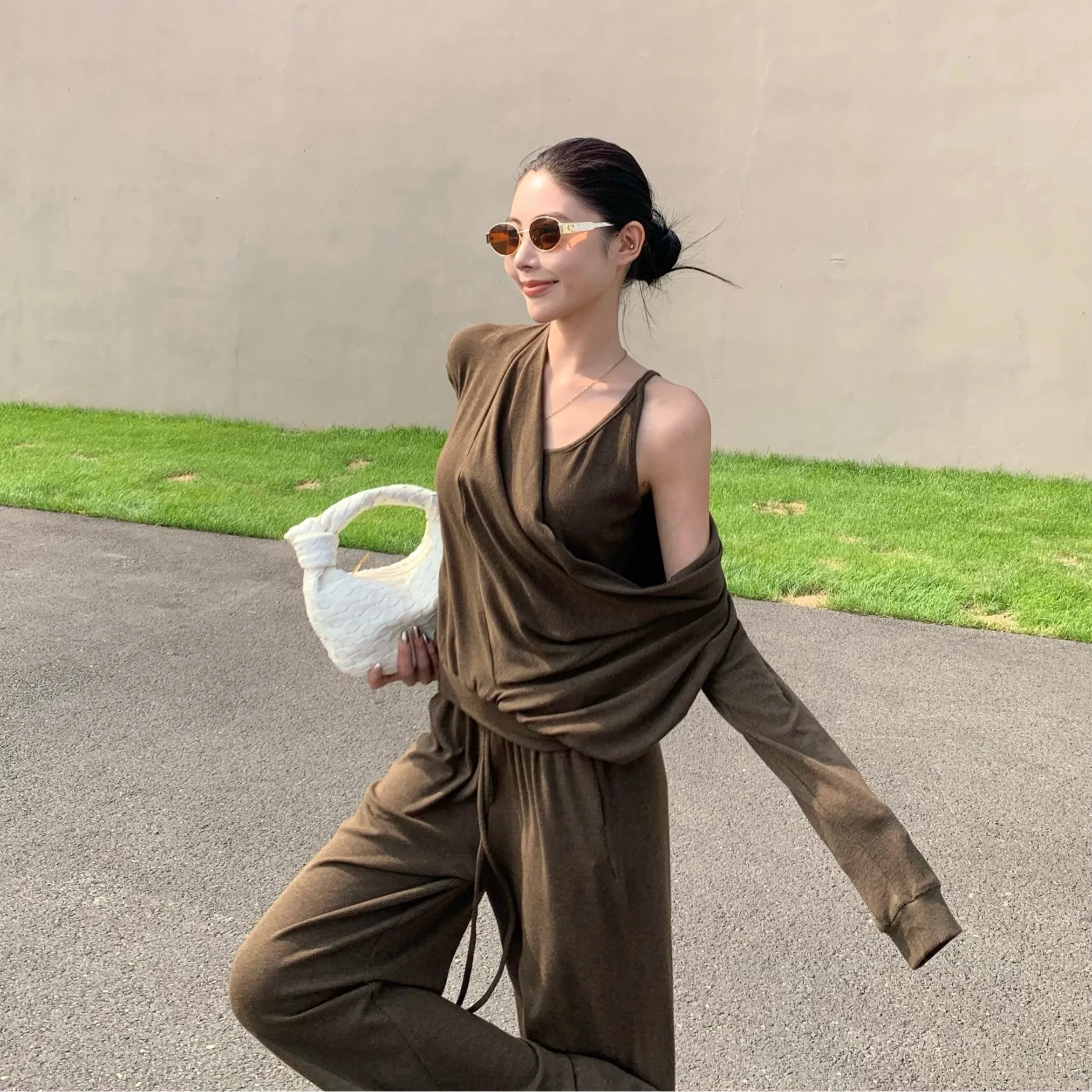 

Повседневные корейские свободные широкие брюки с v-образным вырезом, комплект Faion Ele Aosphere Bell Ne Top, широкие брюки с высокой талией