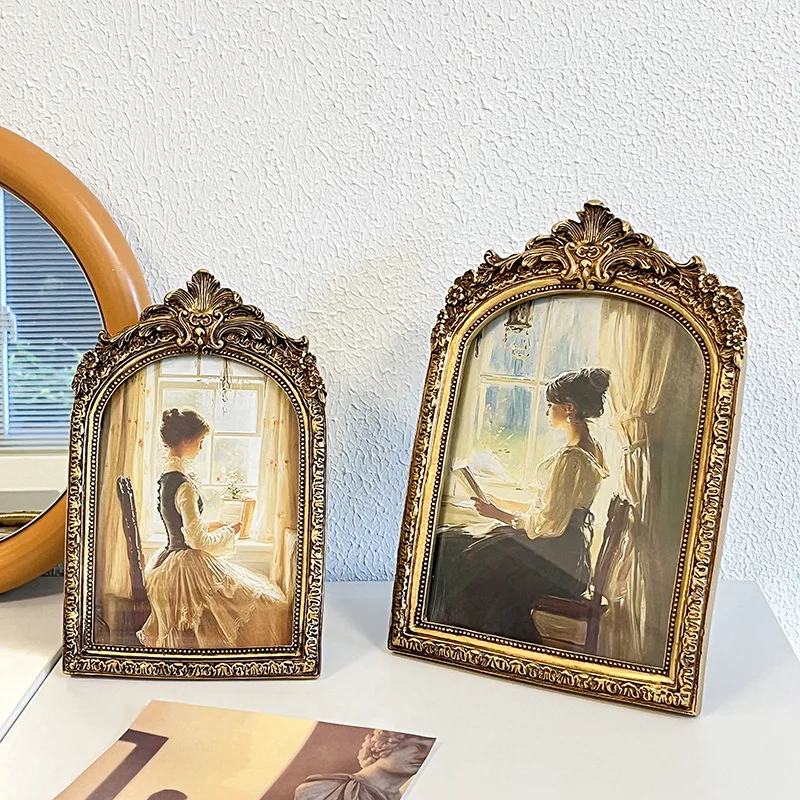 

Cutelife Nordic Resin Wall Photo Frame With Art Home Decoration Retro Picture Frame Vintage Imitation Carved Table Photo Frame