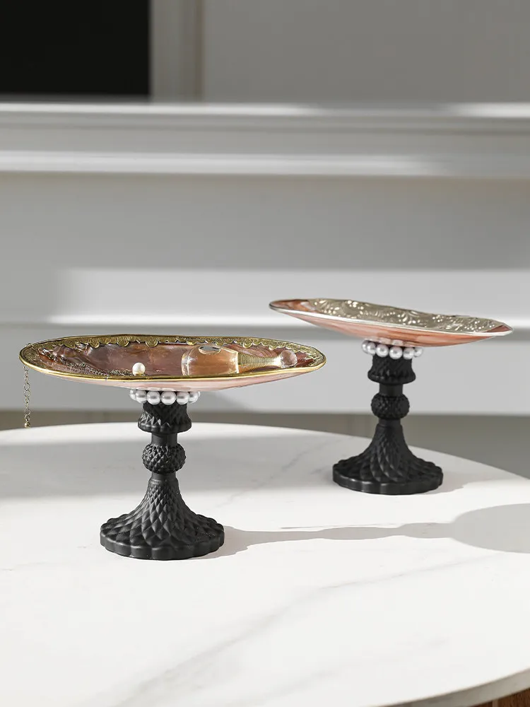 High-grade French natural clam shell fruit plate, light luxury gold-inlaid pearl dining tray, high-end decorative ornament
