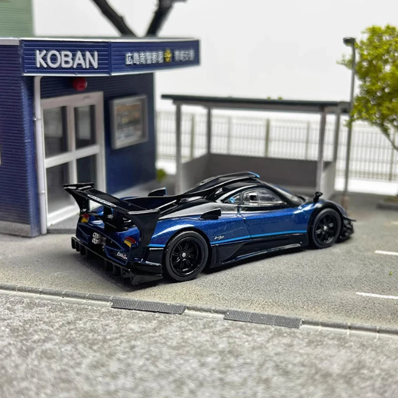 Tarmac Works 1:64 R Zonda سبيكة محاكاة نموذج سيارة مجموعة ثابتة مزينة هدايا العيد اللعب