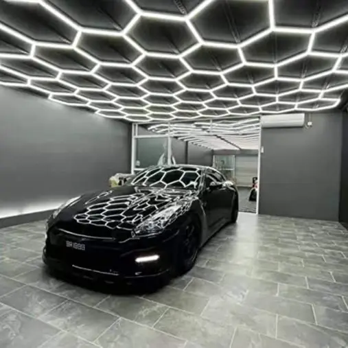 Hot Sales 8*19M Honeycomb Design 6500k Hexagon Garage Light Car Showroom Detailing Light Fast Connection Customized