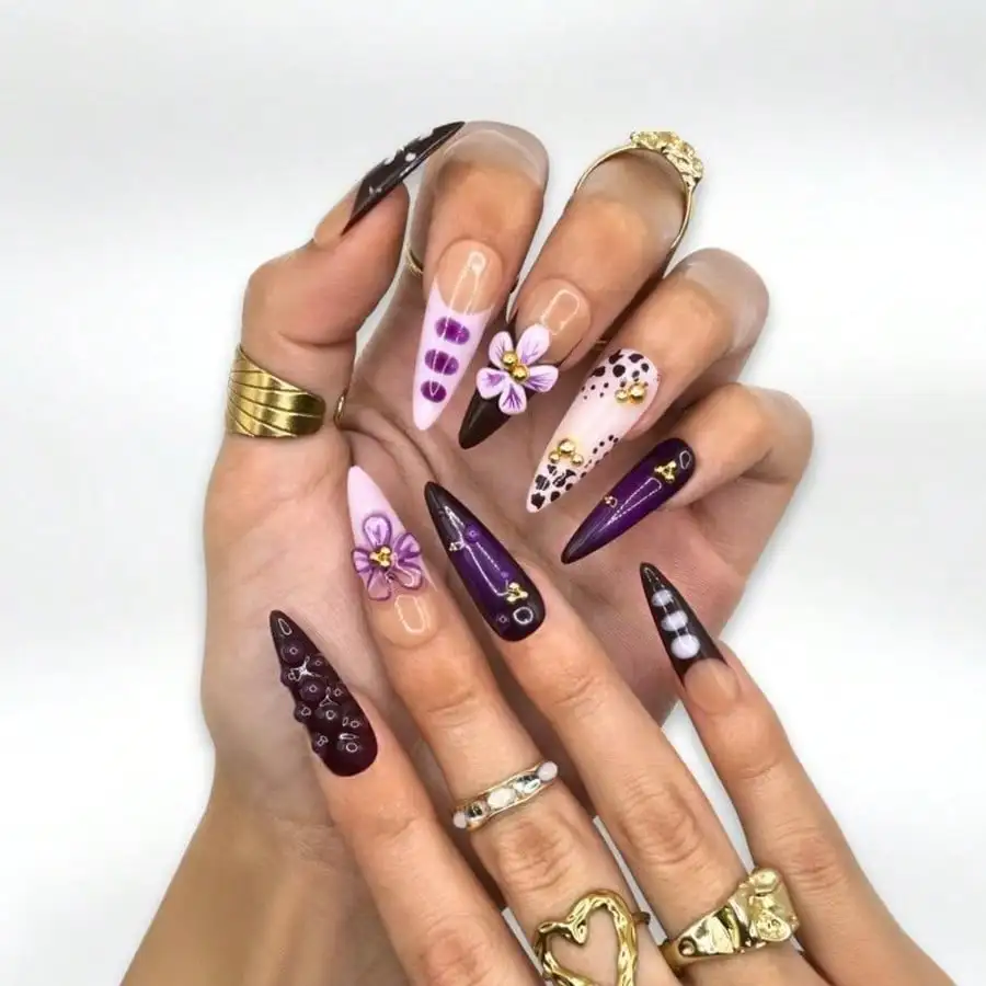 

10 PCS Handmade 2025 Press - On Nails | PlumBlossom With Acrylic Flower & Gold Bead Accents
