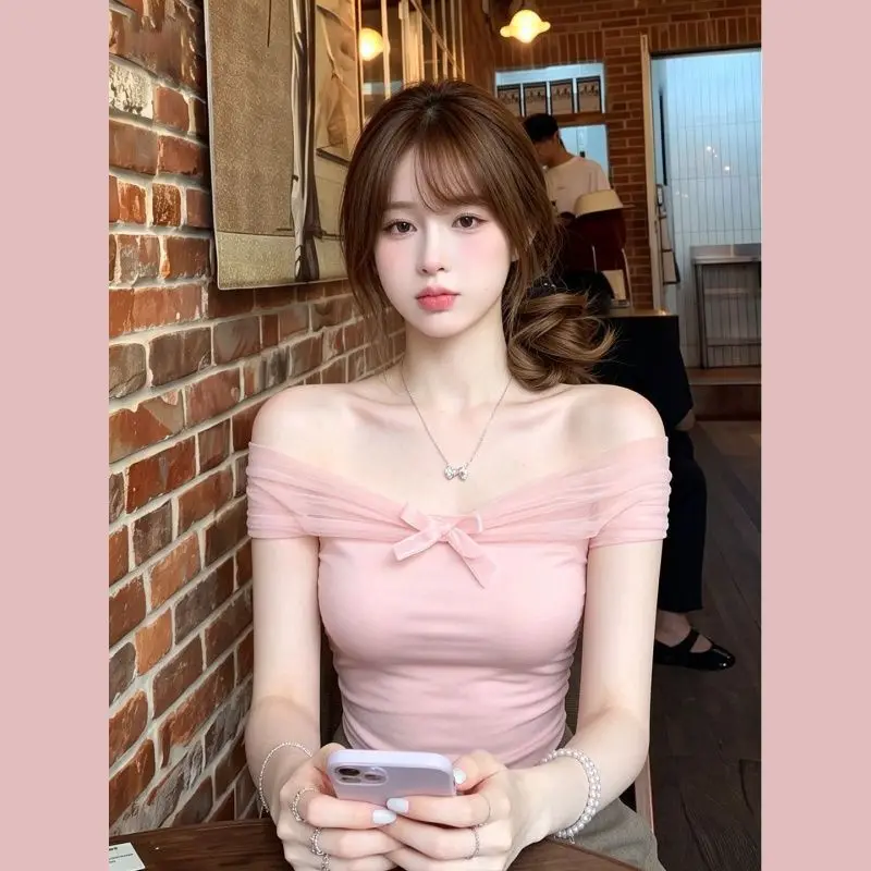 Delicate One-Shoulder Women's Top with  Knot Decoration Short Slimming Korean Style T-Shirt for Ladies Summer Fashion