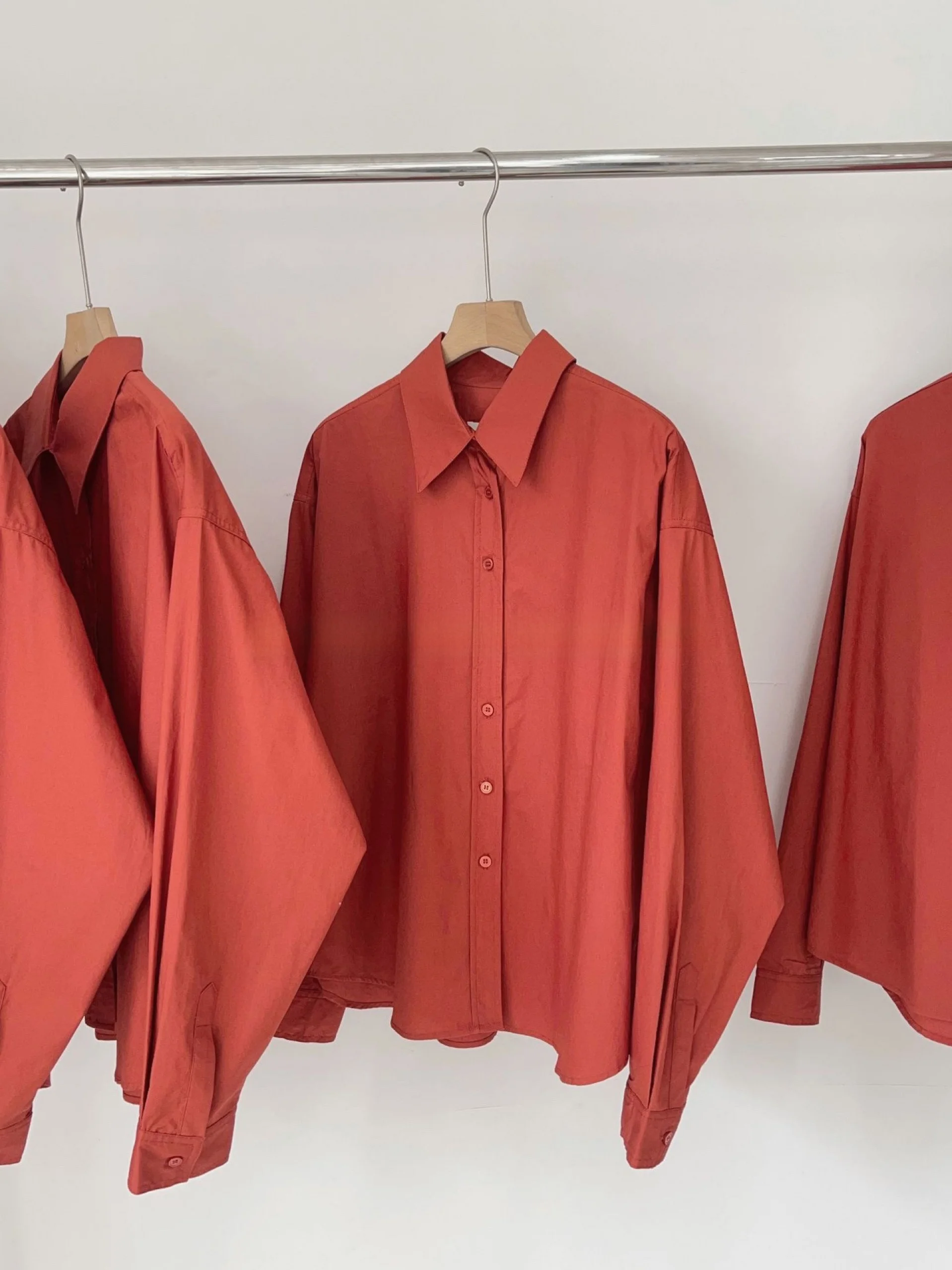 

Candy Miss Korean Sle Dongdaemun Retro Red Loose Long Sve irt Turn-down Collar White-enhancing Cotton Pure Color