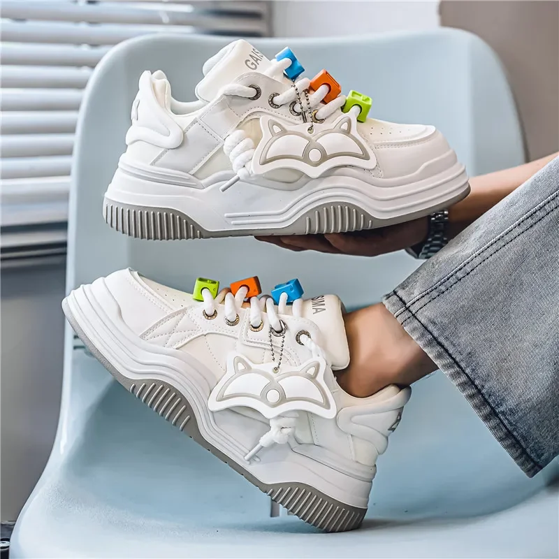 2024 Niche Trend Fashion Versatile Casual Bread Thick Soled White Shoes Retro Height Increasing Casual Board Shoes