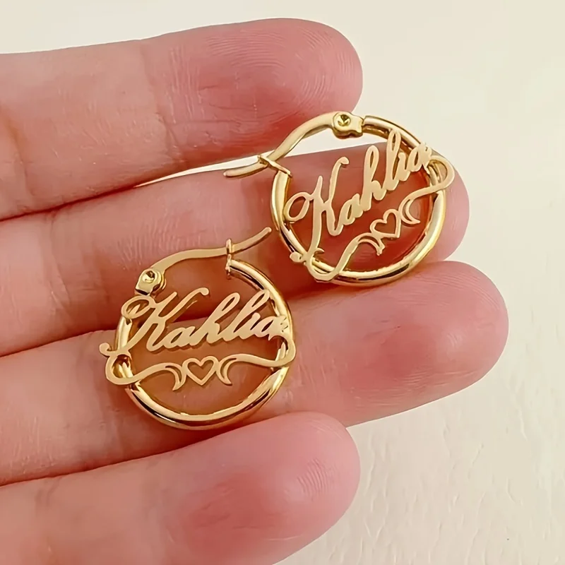 Серьги с именем и лентой в форме сердца на заказ для женщин, серьги золотого цвета из нержавеющей стали с персонализированным именем, серьги для свадебной вечеринки, ювелирный подарок