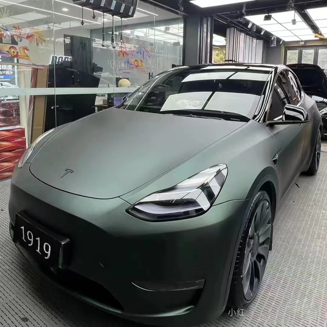 

Enerald Green Protecto Wrap Heavy Metal Effect Car Roof Vinyl Wrap