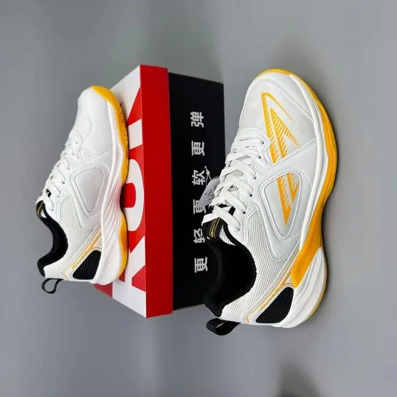

2025 New Badminton Shoes For Mens Womens Top Quality Tennis Shoes Unisex Luxury Brand Gym Badminton Shoe