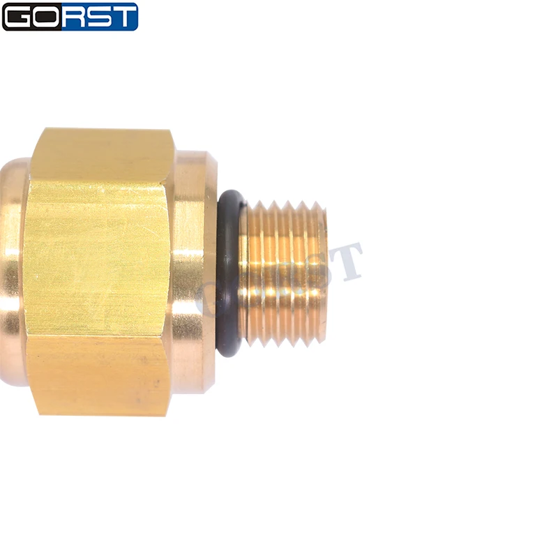 Oil Pressure Sensor 0025426418 for Benz Volvo Truck Auto Part A0025426418 0095421918 0075427418 6