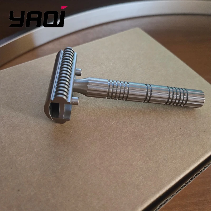 

YAQI Vintage Color Bohemia 316 Stainless Steel Adjustable Baseplate Men Safety Razor 91mm Handle Length And 13mm Handle Diameter