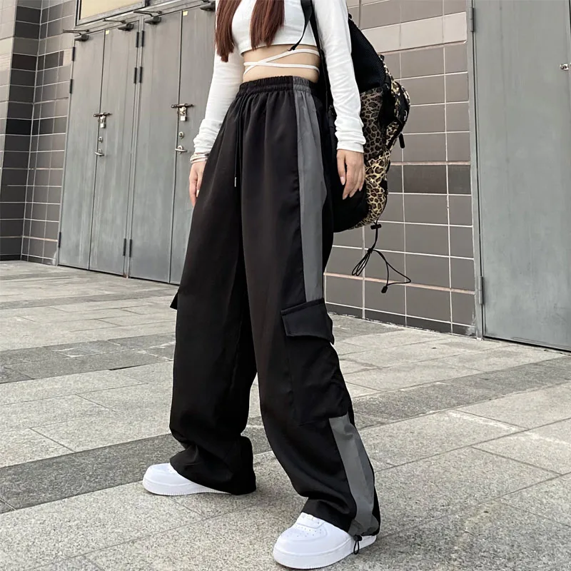 Women's Black Gothic Baggy Cargo Pants Jogger Harajuku 90s Aesthetic Y2k 2000s Oversize Parachute Pants Vintage Trousers Clothes