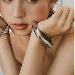 XIALUOKE Smooth Geometric Square Cuff Bracelet For Women Europe Style Personality Catwalk Wrist Jewelry Accessories