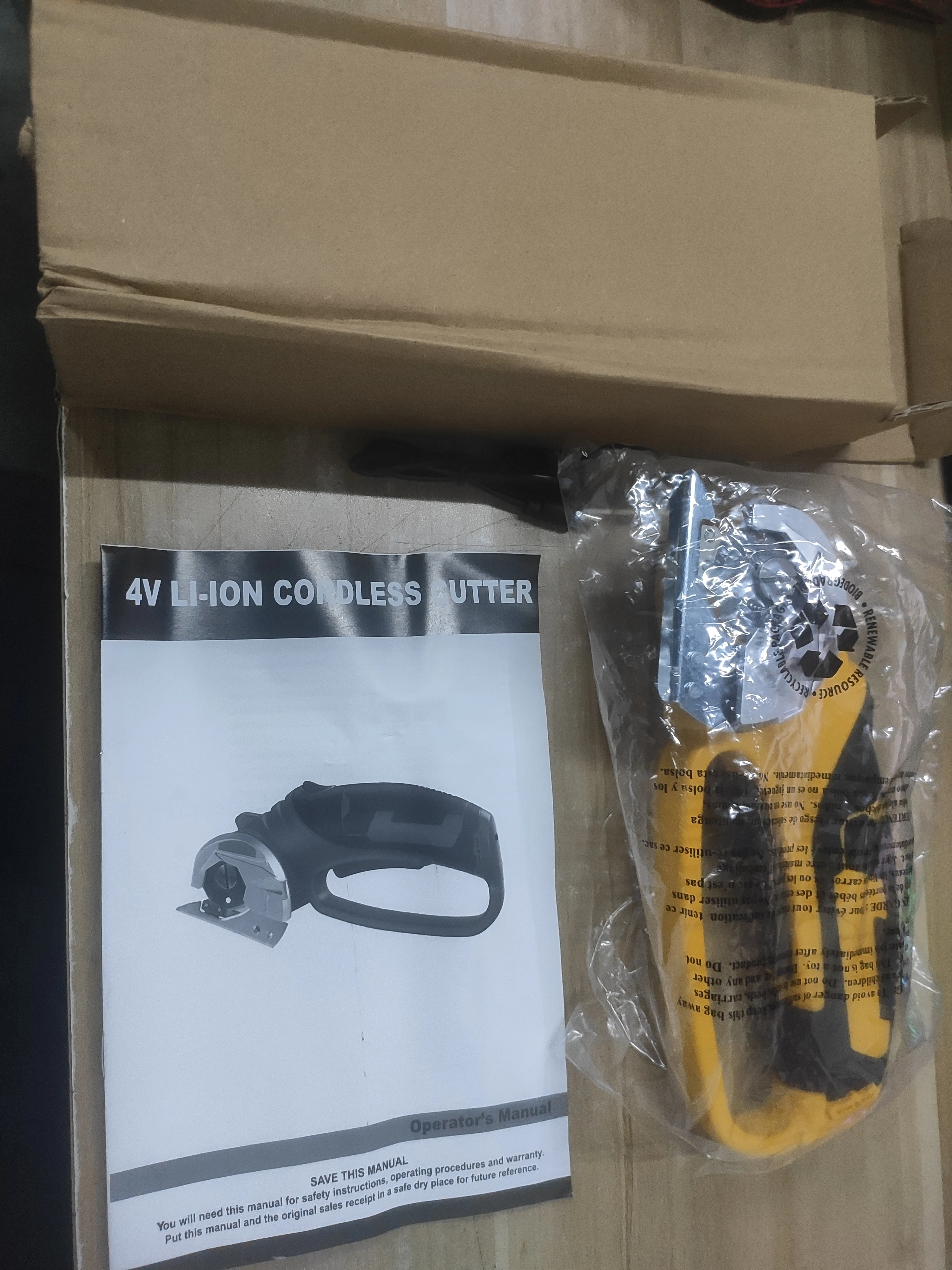 Cordless Electric Scissors Rotary Cutter Rechargeable Electric Cardboard Box Fabric Scissor With Blade For Leather Carpet Sewing
