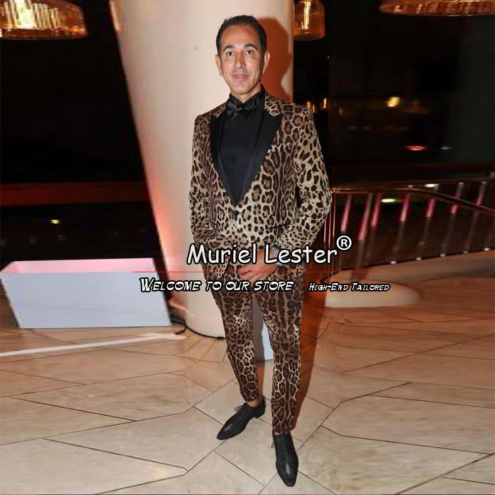

Leopard Print Suits Men Slim Fit Black Peaked Lapel Jacket Pants 2 Pieces Groom Tuxedos Custom Made Wedding Party Prom Blazers