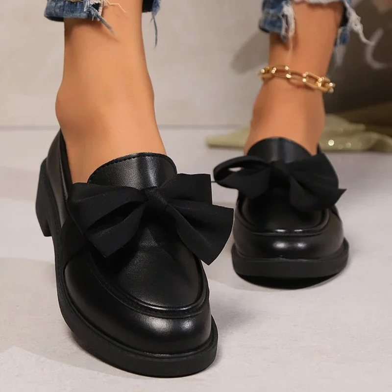 Fashion Bowknot Slip On Loafers for Women 2025 Summer Solid Color Patent Leather Shoes Woman Comfort Soft Sole Platform Loafers image 5